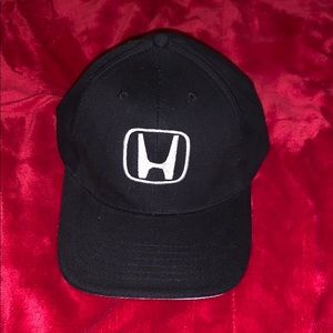 Honda hat